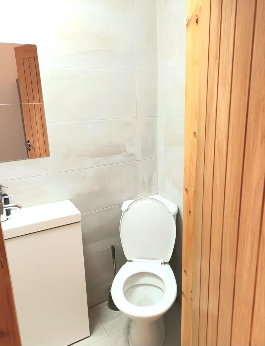 Rooms In Manchester 6 Minutes Drive To Victoria Station Luaran gambar