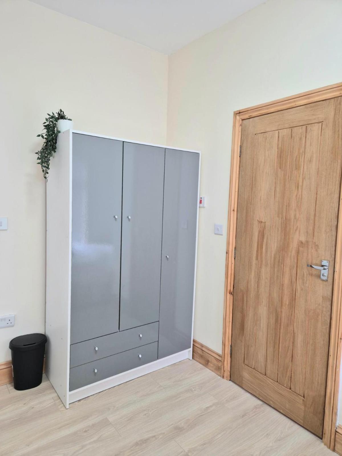 Rooms In Manchester 6 Minutes Drive To Victoria Station Luaran gambar
