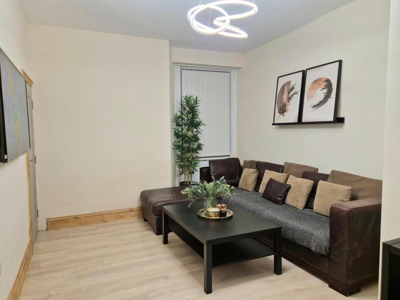 Rooms In Manchester 6 Minutes Drive To Victoria Station Luaran gambar