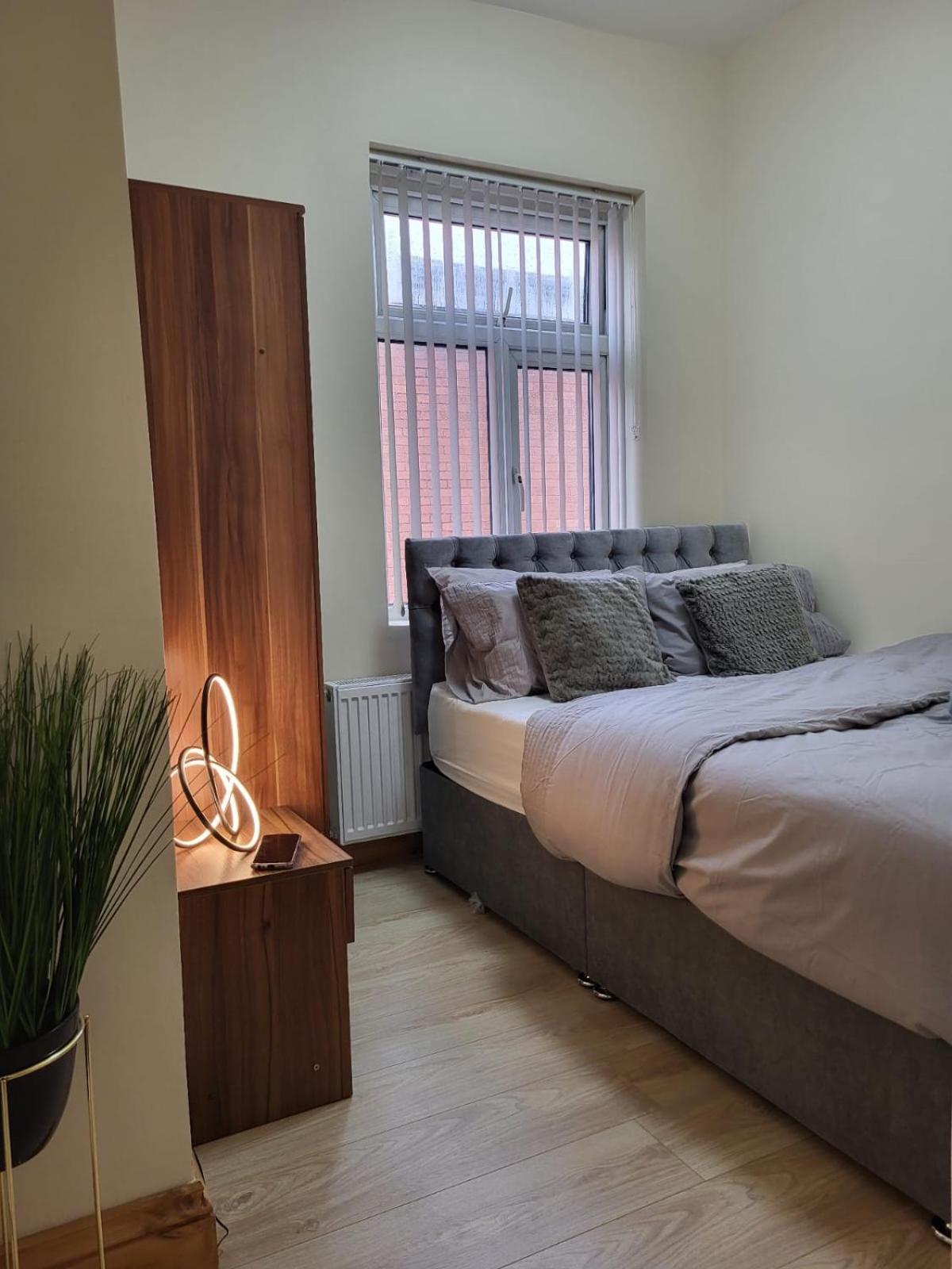 Rooms In Manchester 6 Minutes Drive To Victoria Station Luaran gambar