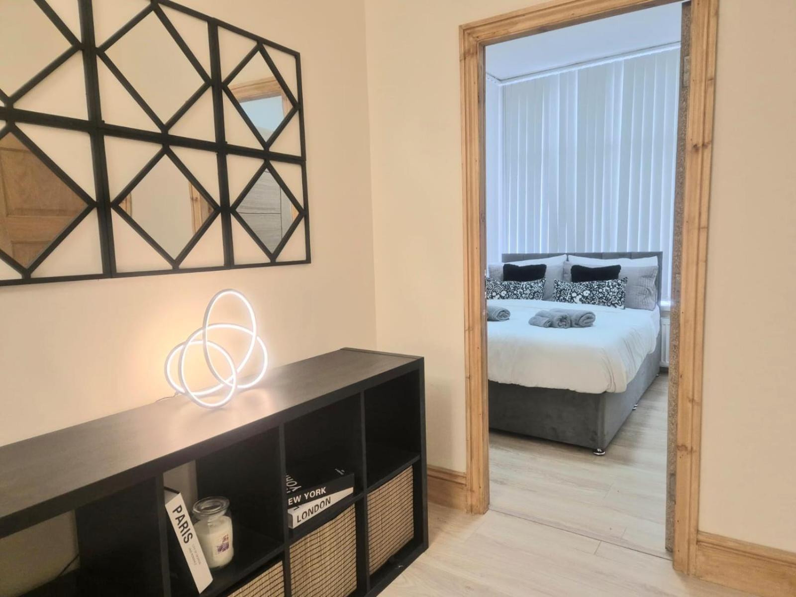 Rooms In Manchester 6 Minutes Drive To Victoria Station Luaran gambar