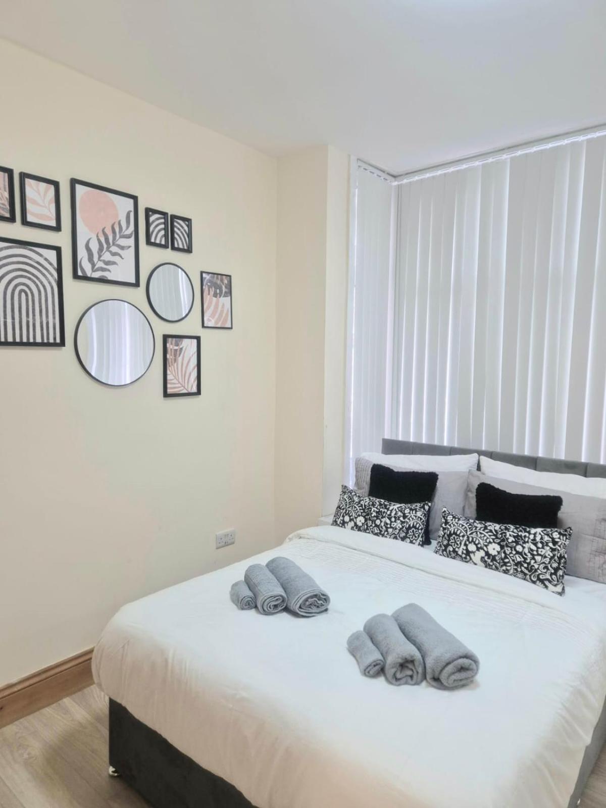 Rooms In Manchester 6 Minutes Drive To Victoria Station Luaran gambar