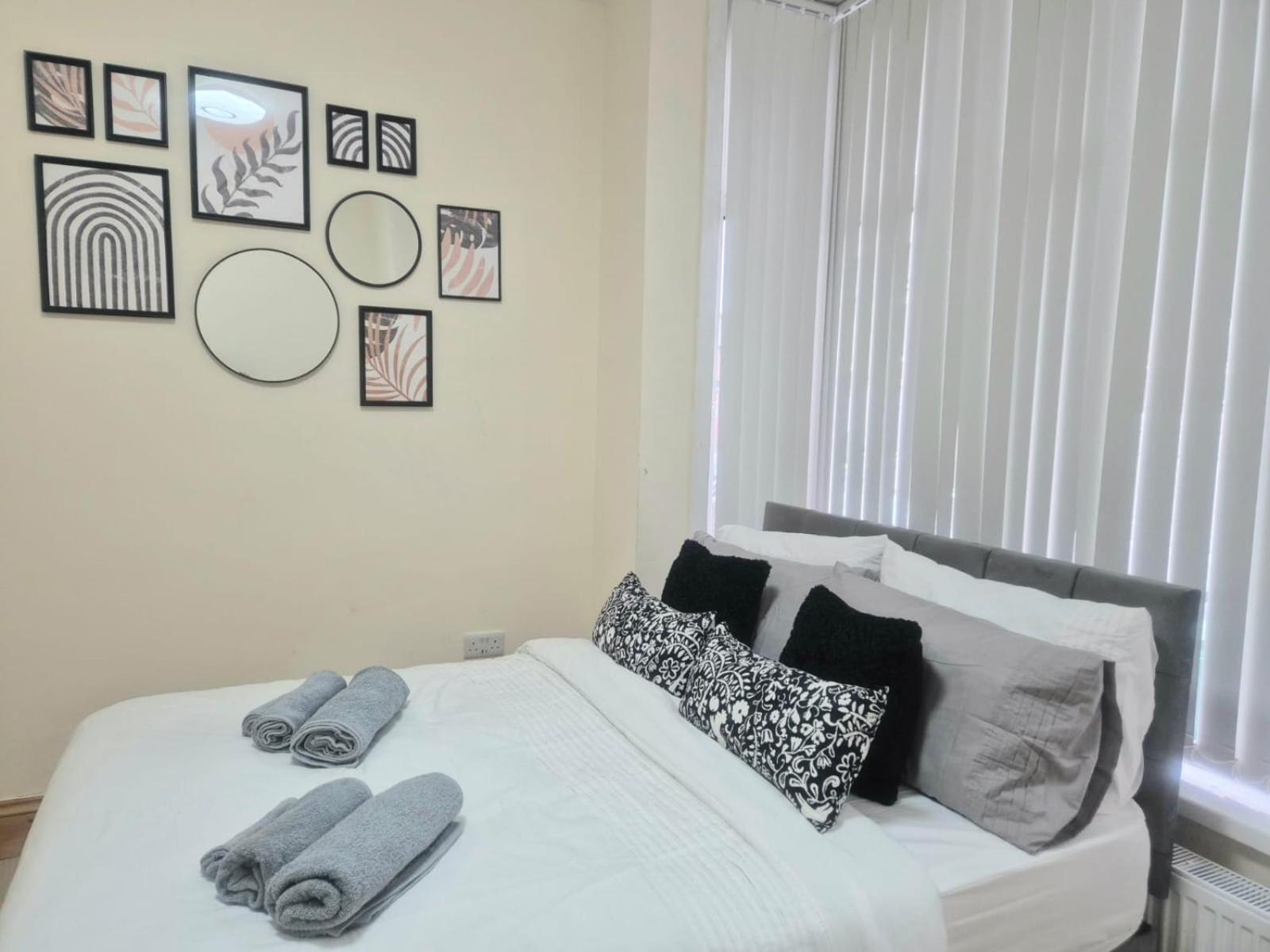 Rooms In Manchester 6 Minutes Drive To Victoria Station Luaran gambar